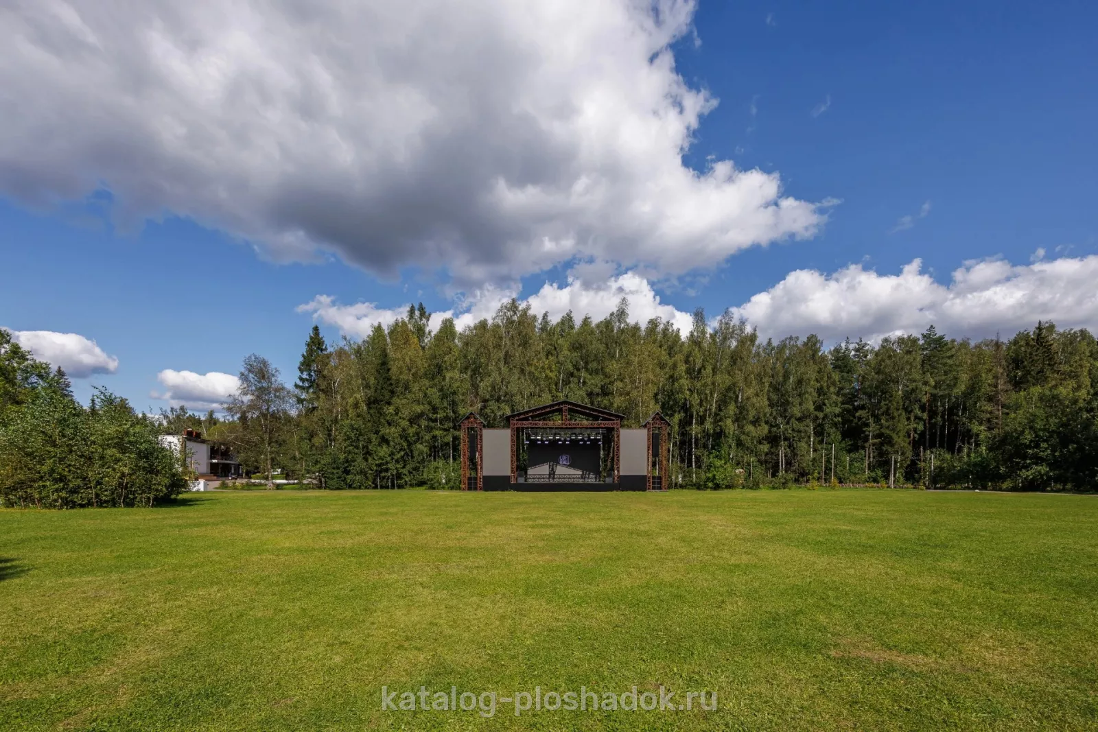LOFT HALL THE BIRCH — The Field, загородная площадка, Москва