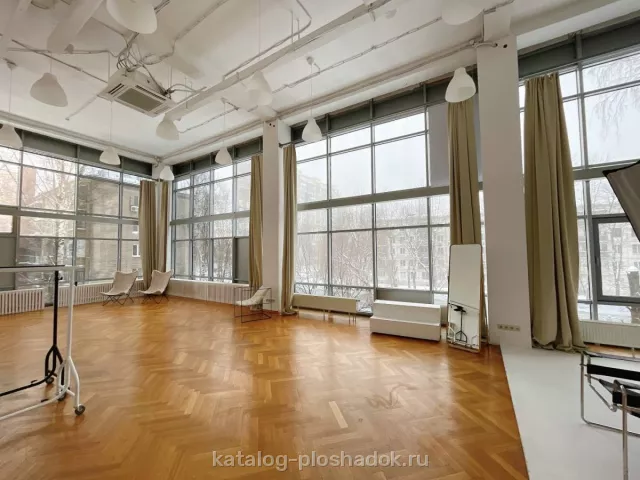 Base photostudio — Зал «Париж+Балдеж», Москва — фото 5