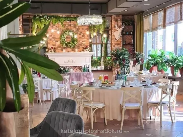 YA-cafe — Я-кафе 2, летняя площадка, Москва — фото 4