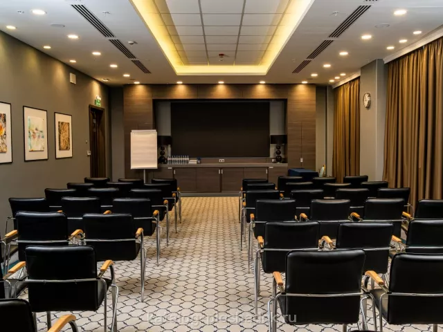 DoubleTree by Hilton — Silver Hall, конференц-зал, Тюмень