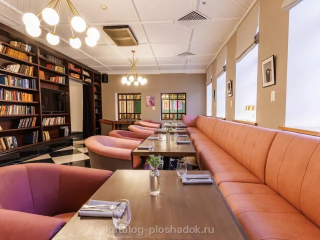 Vasilievsky Hotel — Ресторан, Арт-рум и Библиотека, зал в отеле, Санкт-Петербург — фото 5