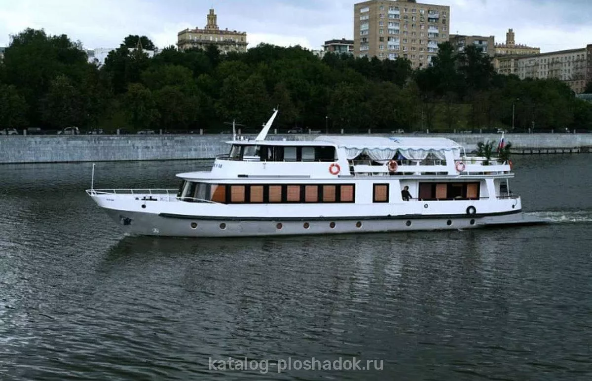 RED BOAT — Теплоход Уникум, Москва