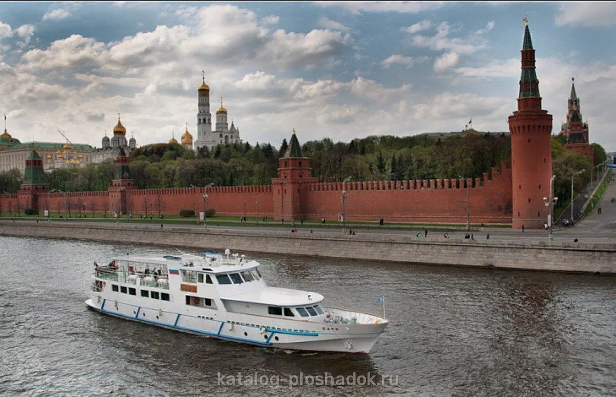 RED BOAT — Теплоход Барс, Москва
