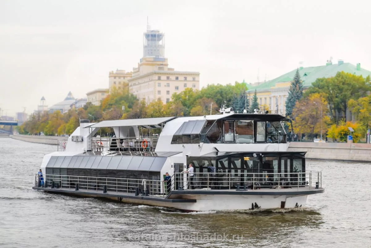 RED BOAT — Теплоход Жемчужина, Москва