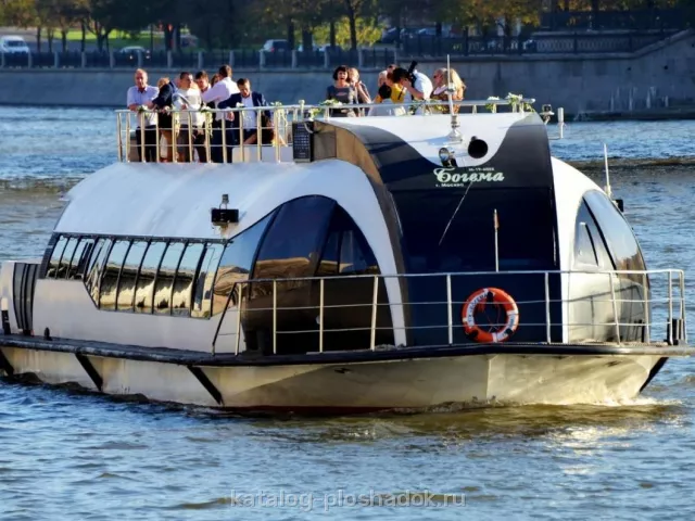 RED BOAT — Теплоход Богема, Москва