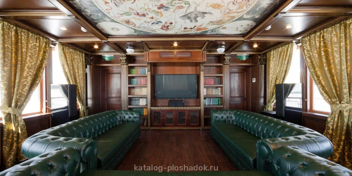 RED BOAT — Теплоход Артурс, Москва