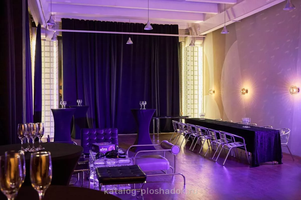 FOCUS PLACE — BAUHAUS, лофт, Санкт-Петербург