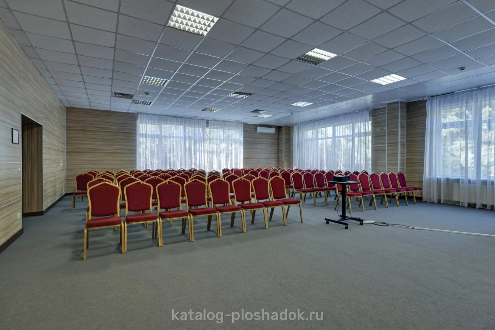 Яхонты Ногинск — зал «Оникс», загородная площадка, Москва