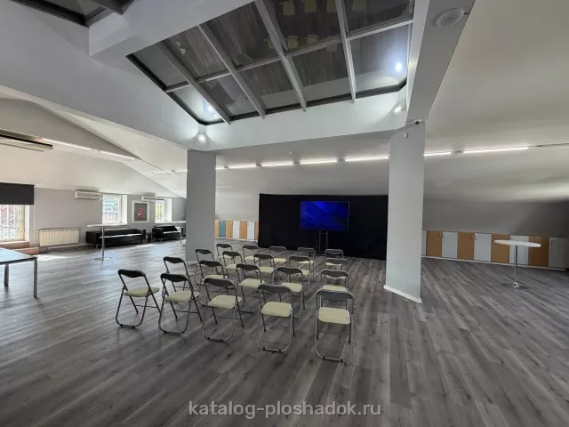 DT Loft, зал, Москва